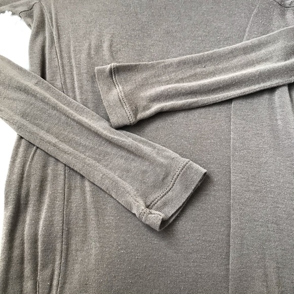 ❌Sold❌BCBG MaxAzria CRISTA LONG-SLEEVE DRESS - Picture 4 of 4